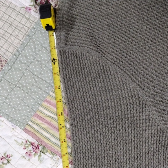 Eddie Bauer‎ Men's 3 Button Light Olive Green Sweater - Picture 12 of 12